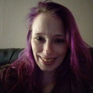 Meet your Posher, Violet